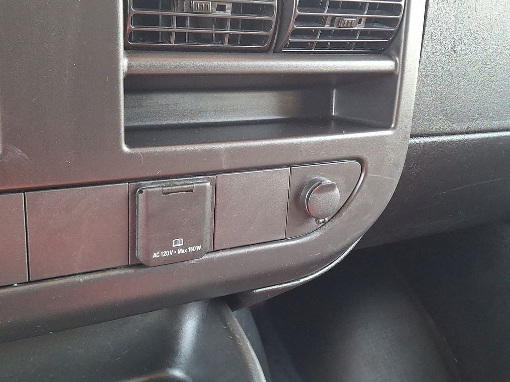 2024 Chevrolet Express 2500 Work Van Cargo