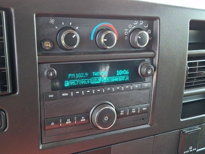 2024 Chevrolet Express 2500 Work Van Cargo
