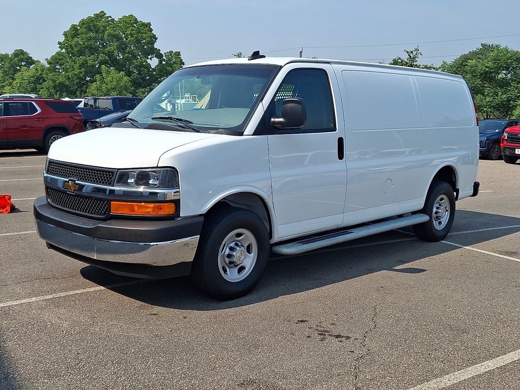 2024 Chevrolet Express 2500 Work Van Cargo