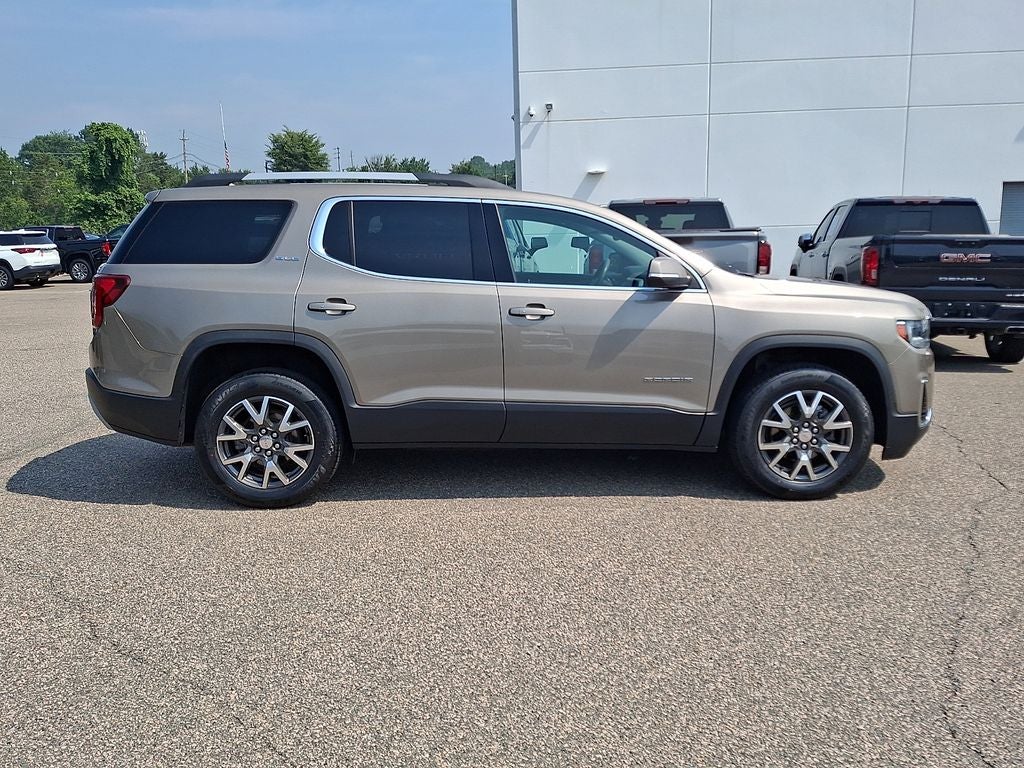 2023 GMC Acadia SLE