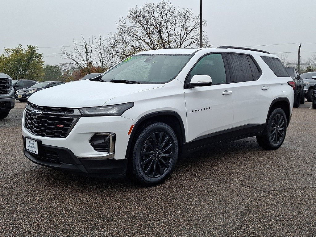 2023 Chevrolet Traverse RS