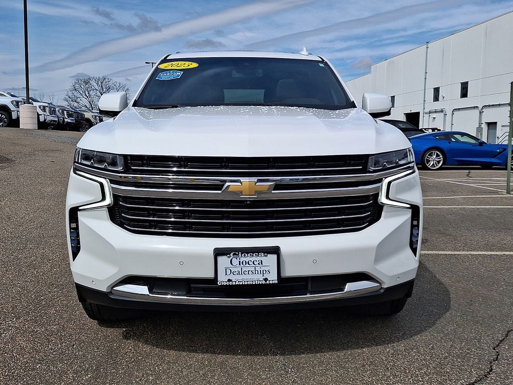 2023 Chevrolet Suburban LT