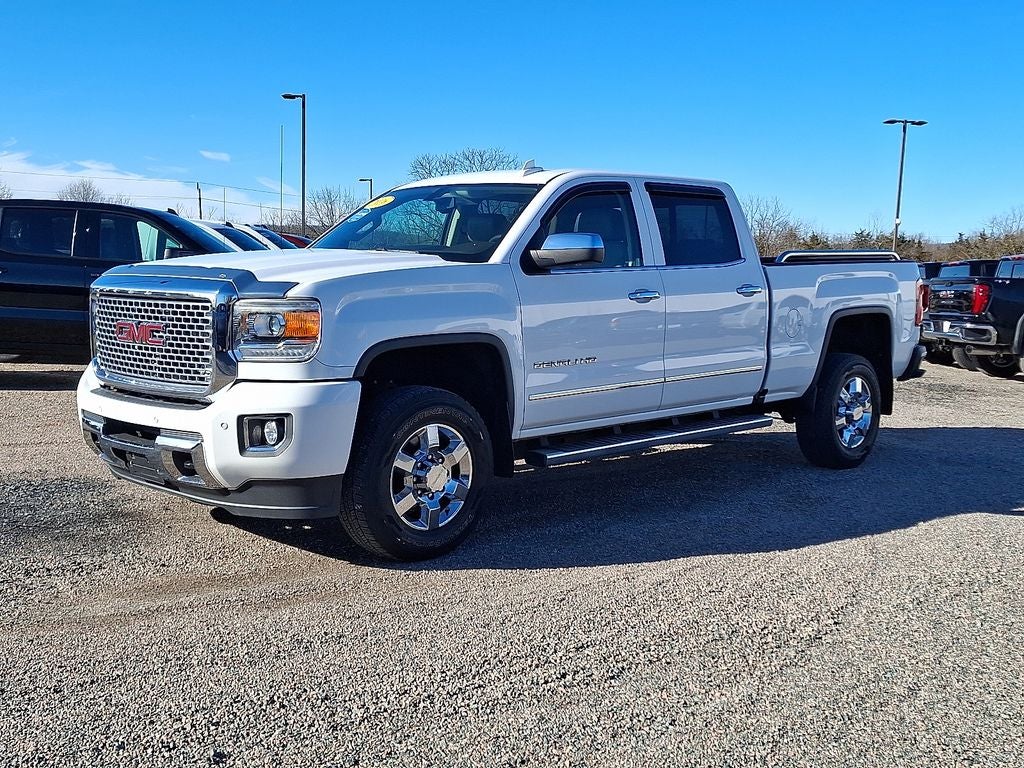 2016 GMC Sierra 2500HD Denali