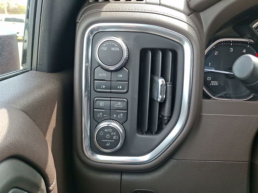 2022 GMC Sierra 2500HD SLT