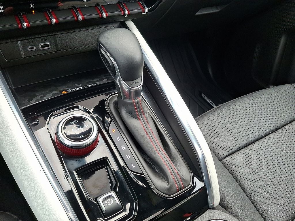 2023 GMC Canyon AT4X