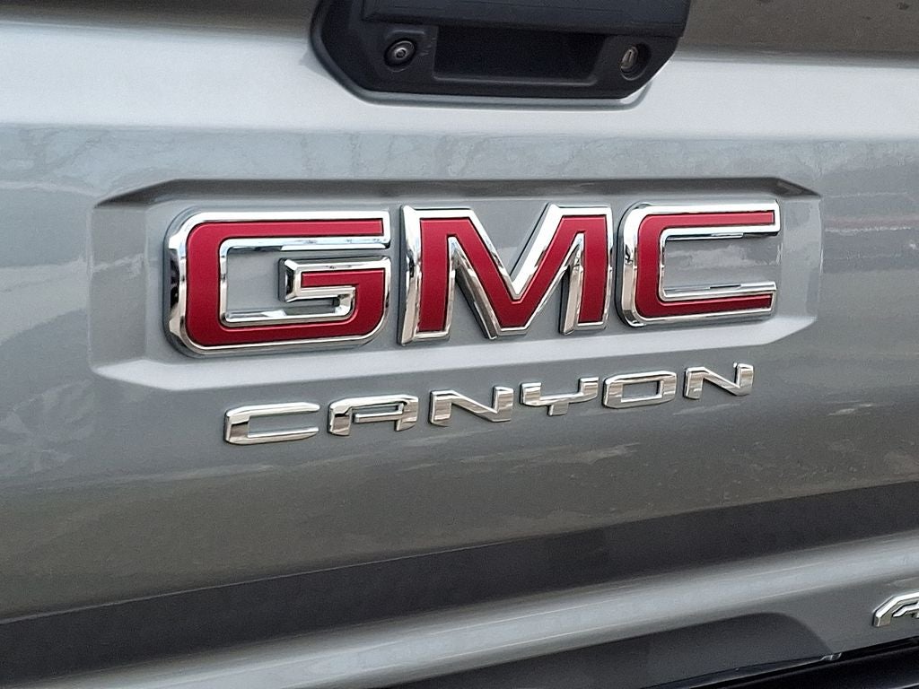 2023 GMC Canyon AT4X