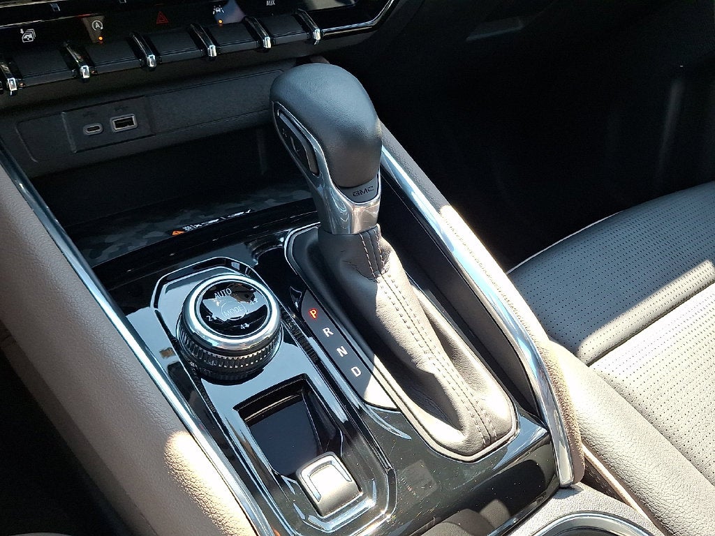 2023 GMC Canyon Denali