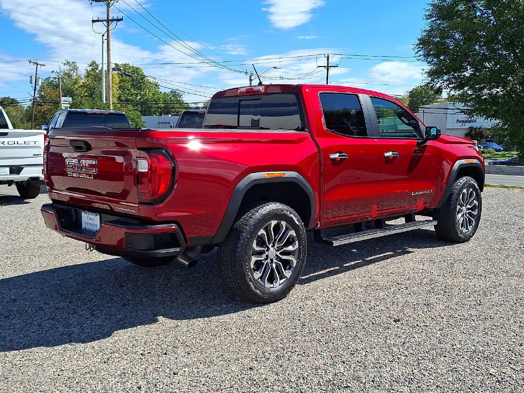 2023 GMC Canyon Denali