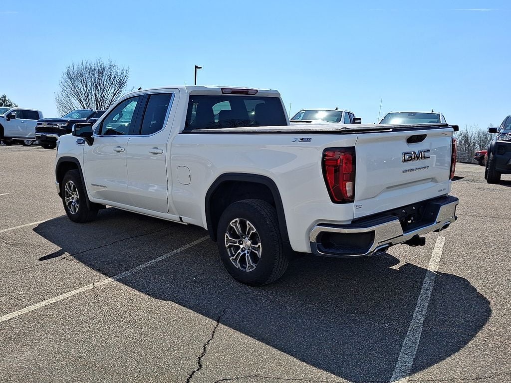 2025 GMC Sierra 1500 SLE