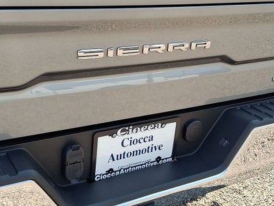 2024 GMC Sierra 1500 SLT
