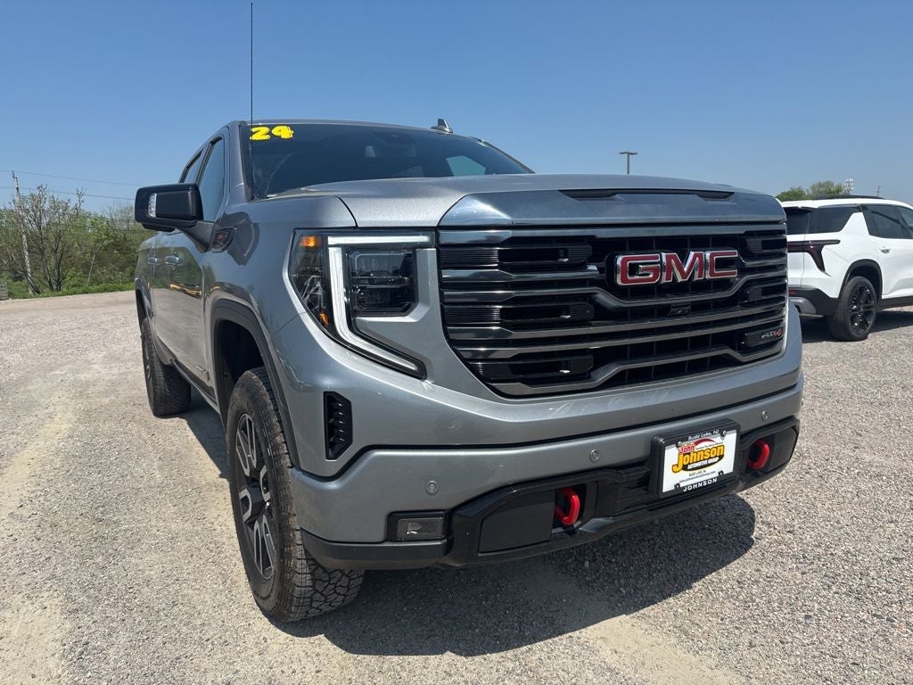 2024 GMC Sierra 1500 AT4