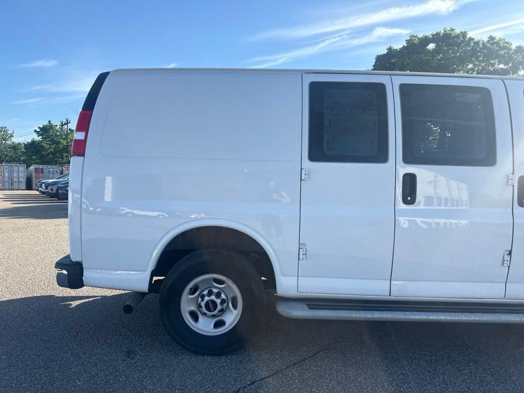 2024 GMC Savana 2500 Work Van