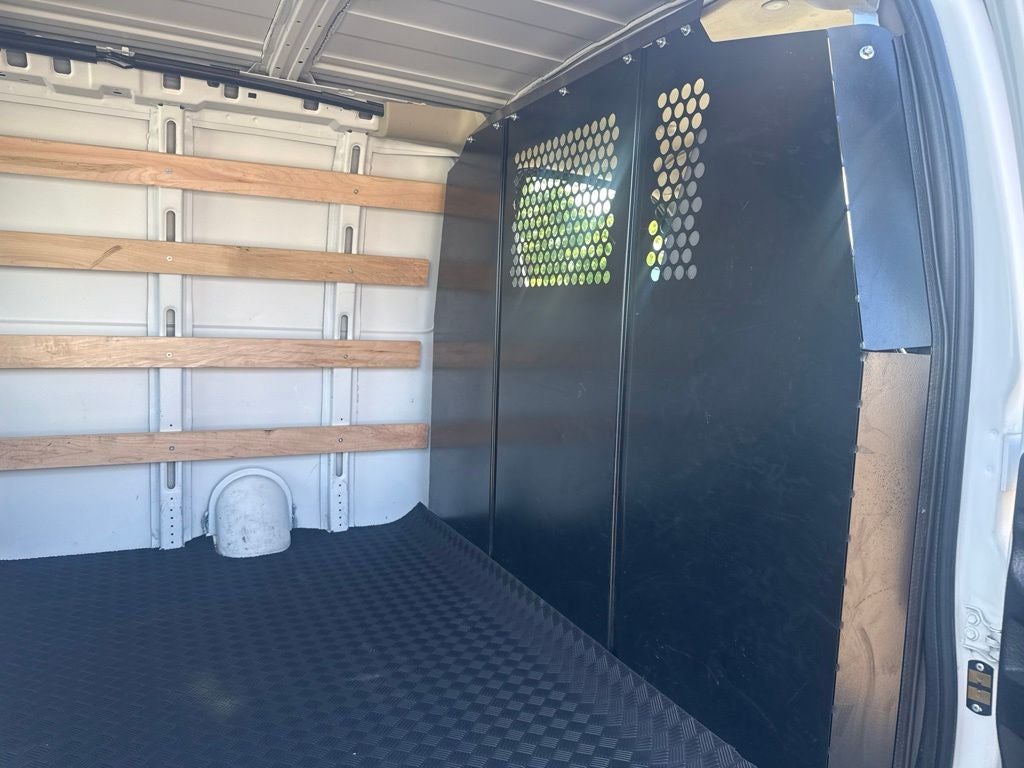2024 GMC Savana 2500 Work Van