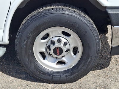 2025 GMC Savana 2500 Work Van