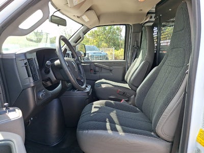 2025 GMC Savana 2500 Work Van
