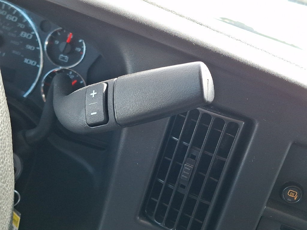 2025 GMC Savana 2500 Work Van