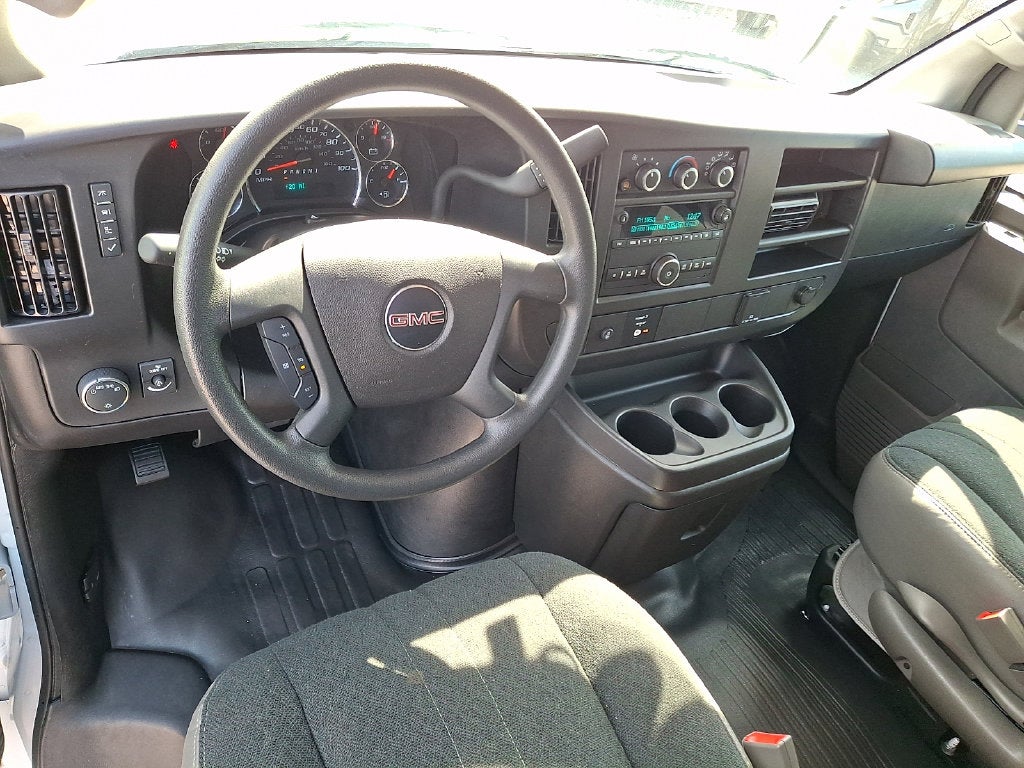 2025 GMC Savana 2500 Work Van