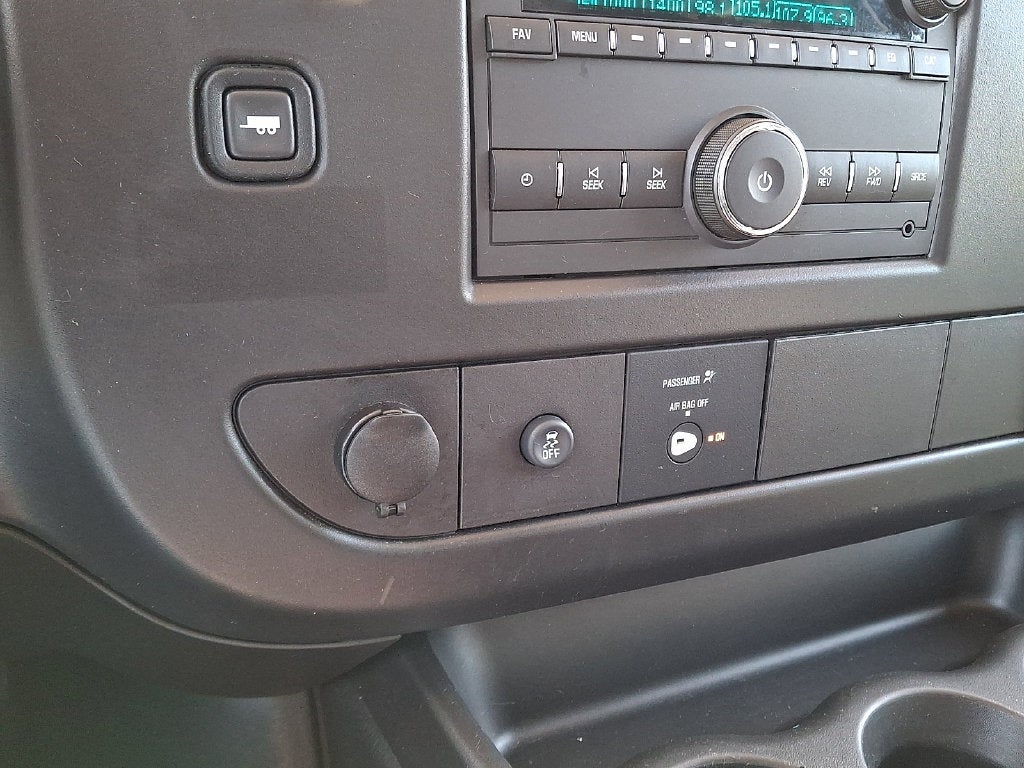 2025 GMC Savana 2500 Work Van