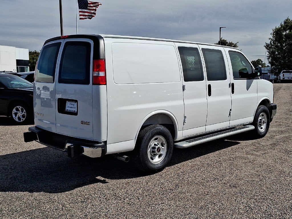 2025 GMC Savana 2500 Work Van