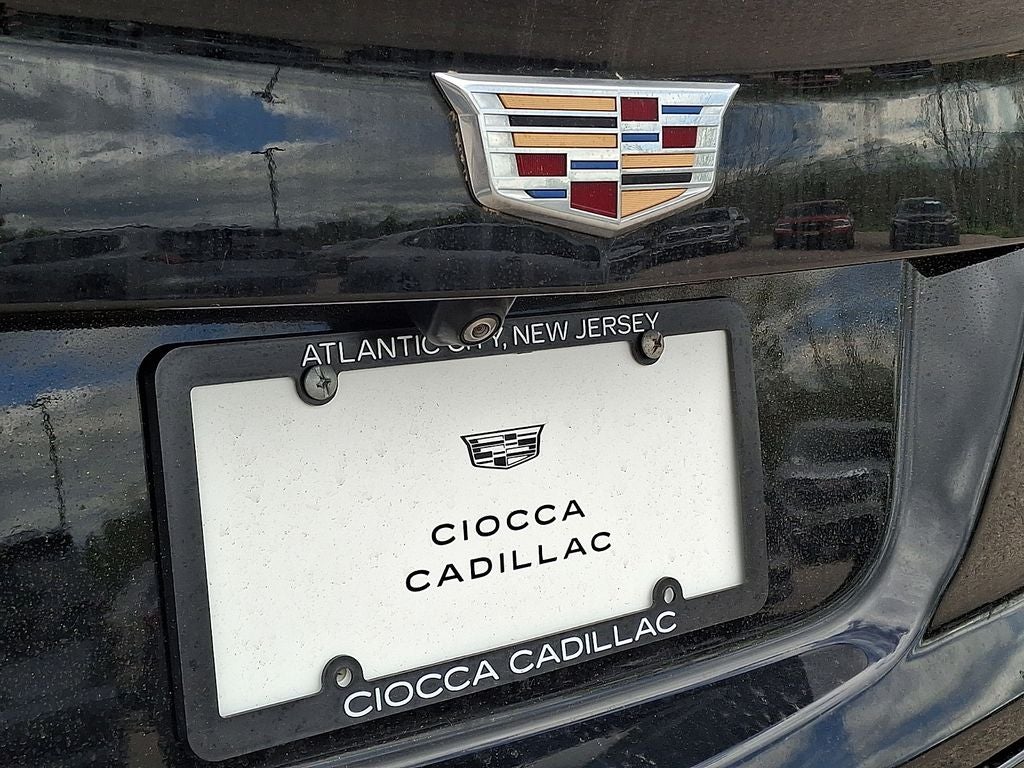 2022 Cadillac XT4 Premium Luxury