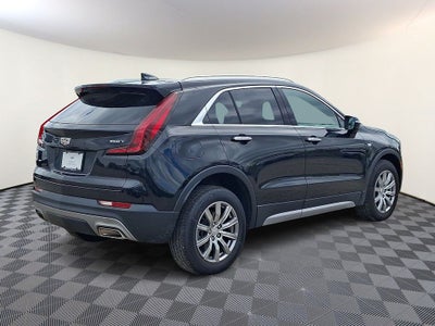 2022 Cadillac XT4 Premium Luxury