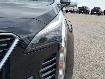 2022 Cadillac XT4 Premium Luxury