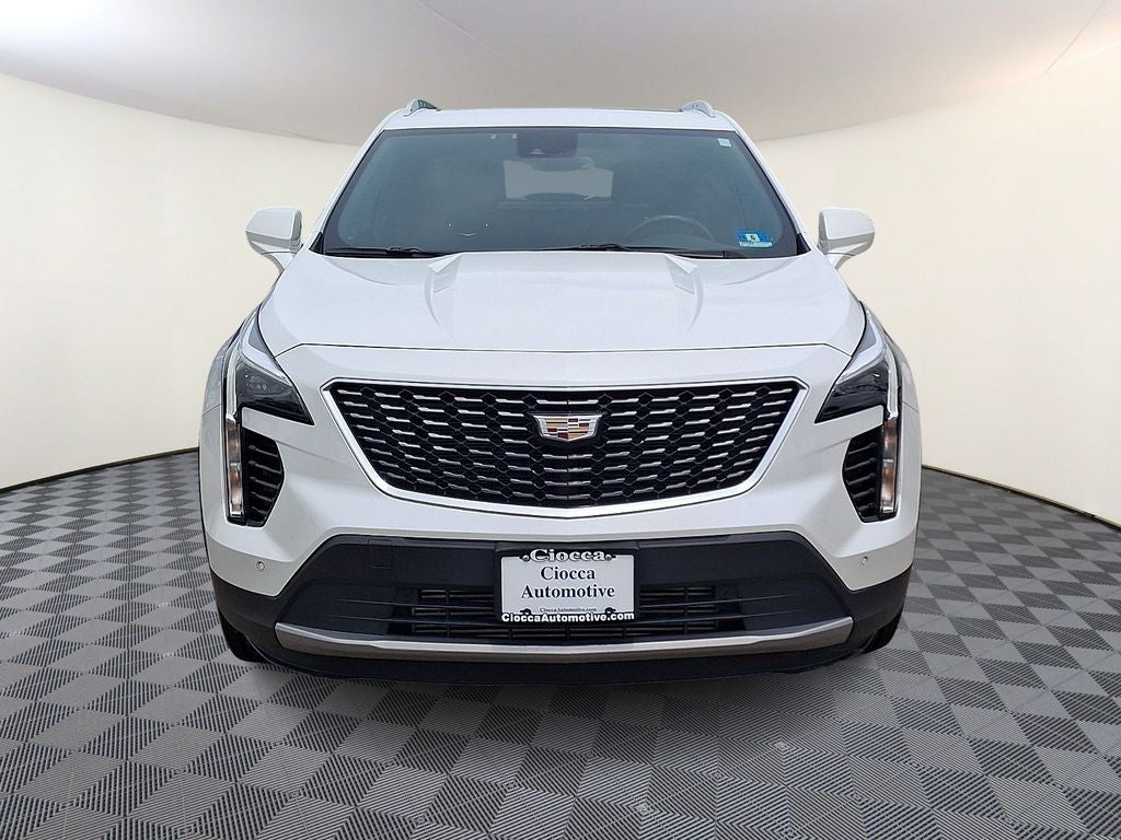 2020 Cadillac XT4 Premium Luxury