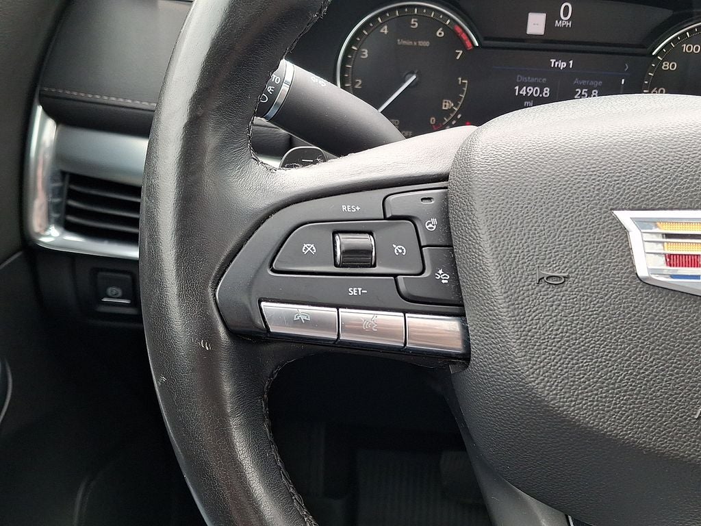 2020 Cadillac XT4 Premium Luxury