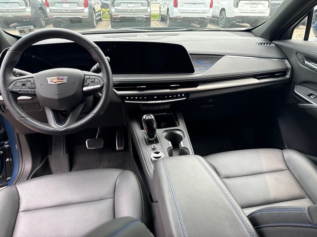 2024 Cadillac XT4 Sport
