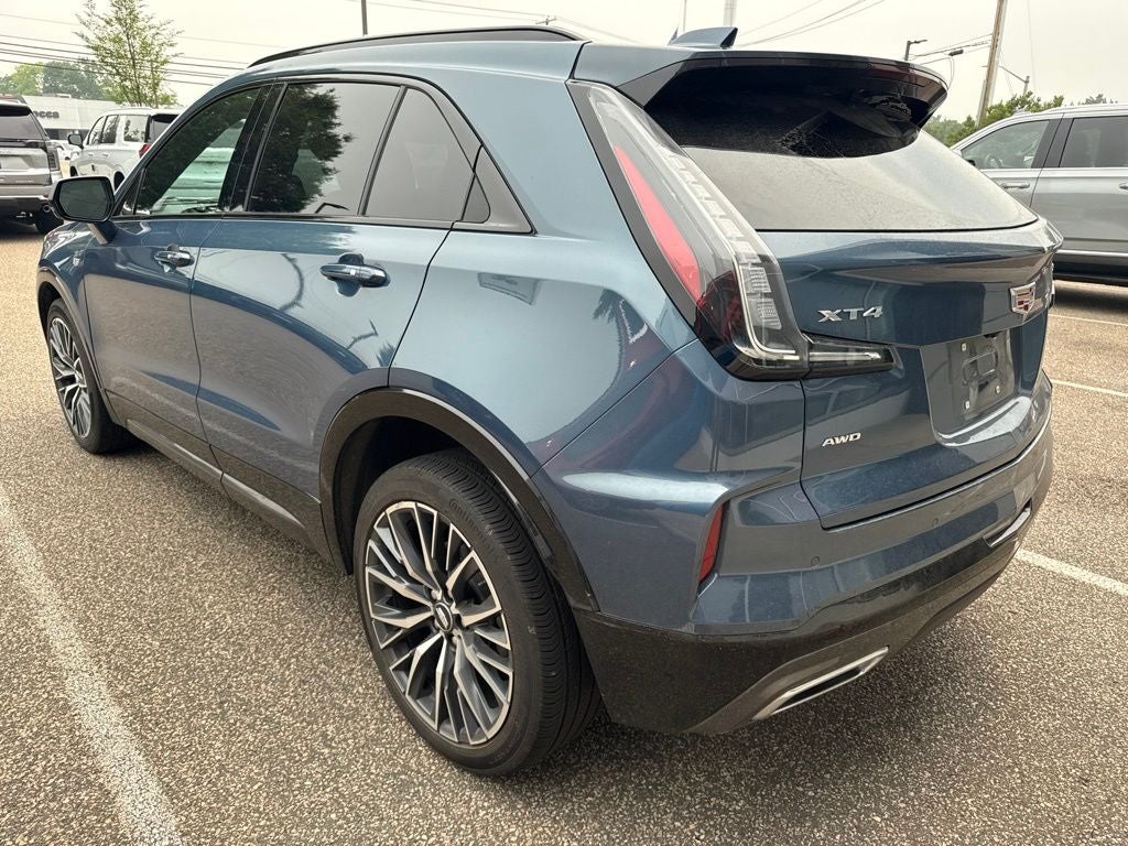 2024 Cadillac XT4 Sport