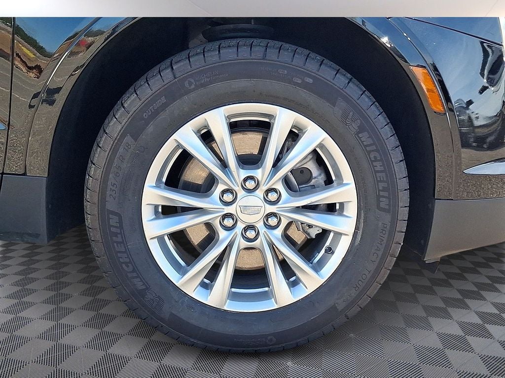 2023 Cadillac XT5 Luxury