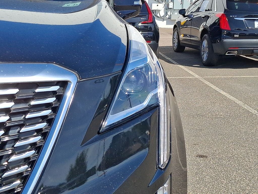 2023 Cadillac XT5 Luxury