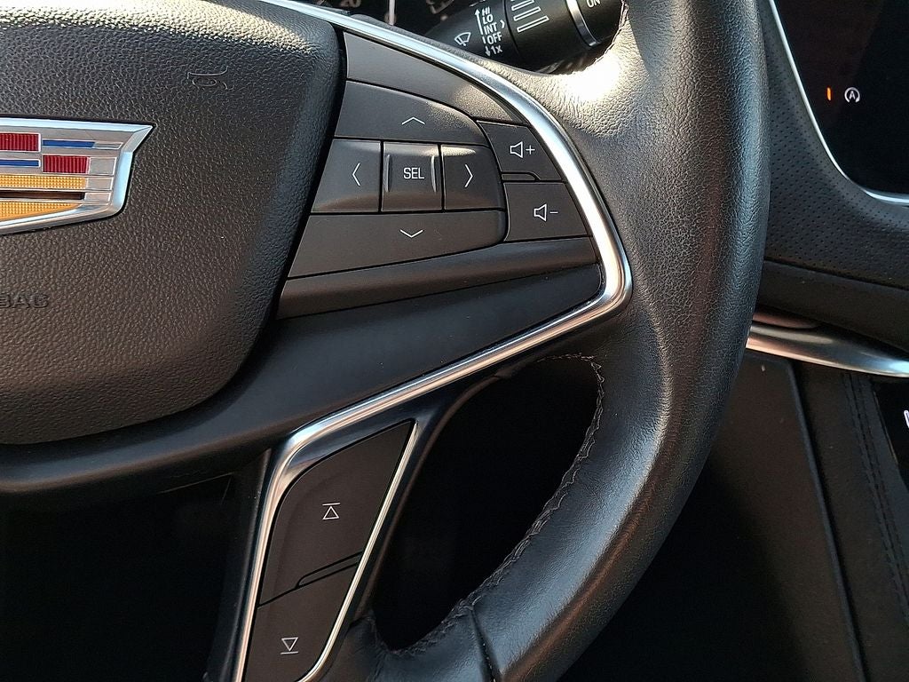 2023 Cadillac XT5 Luxury