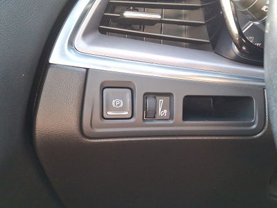 2023 Cadillac XT5 Luxury