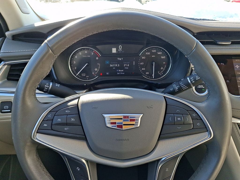 2021 Cadillac XT5 Premium Luxury