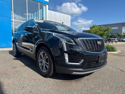 2022 Cadillac XT5 Premium Luxury