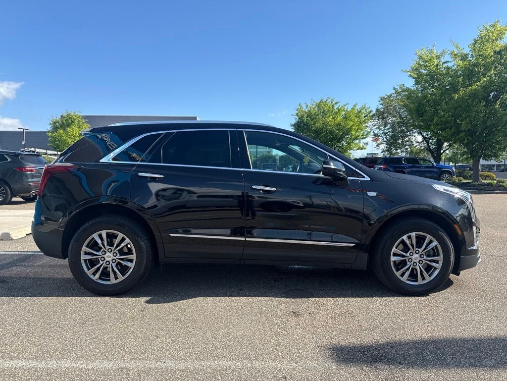 2022 Cadillac XT5 Premium Luxury