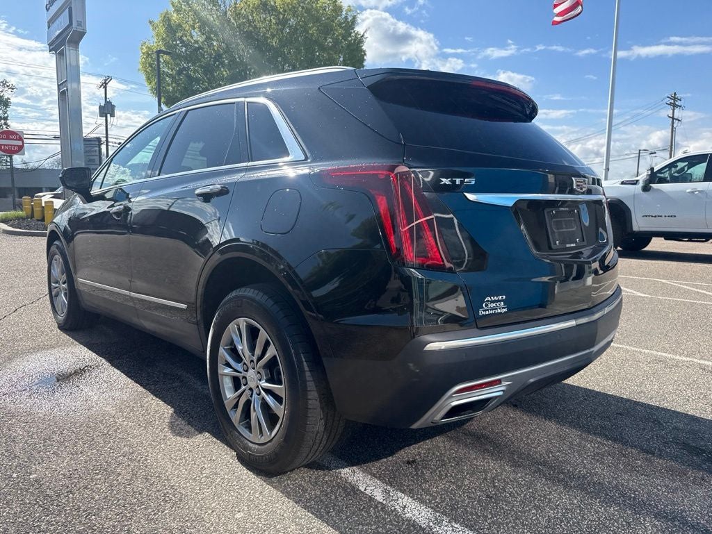 2022 Cadillac XT5 Premium Luxury