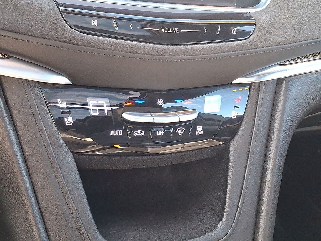 2017 Cadillac XT5 Platinum