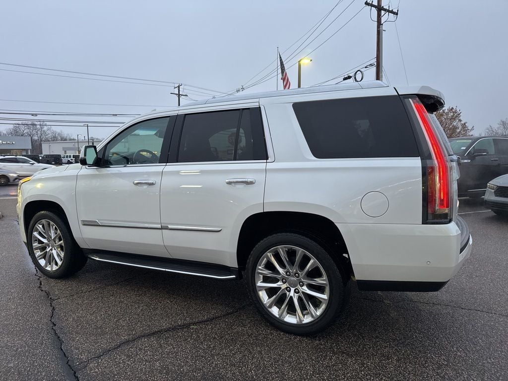 2019 Cadillac Escalade Luxury