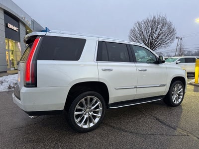 2019 Cadillac Escalade Luxury