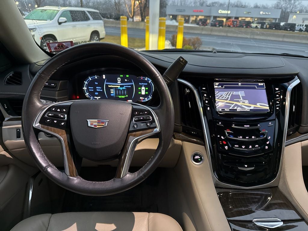 2019 Cadillac Escalade Luxury