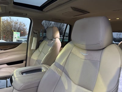 2019 Cadillac Escalade Luxury