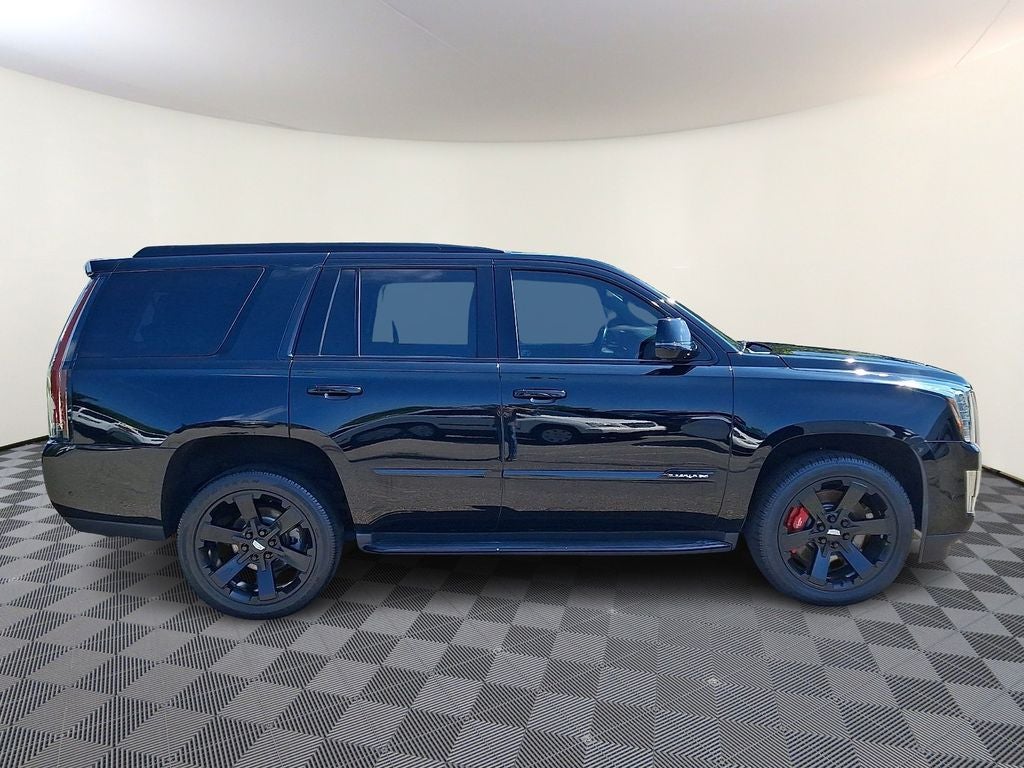 2020 Cadillac Escalade Luxury