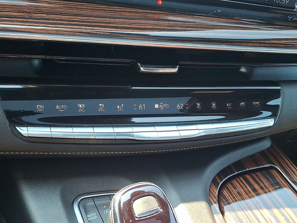 2024 Cadillac Escalade Premium Luxury