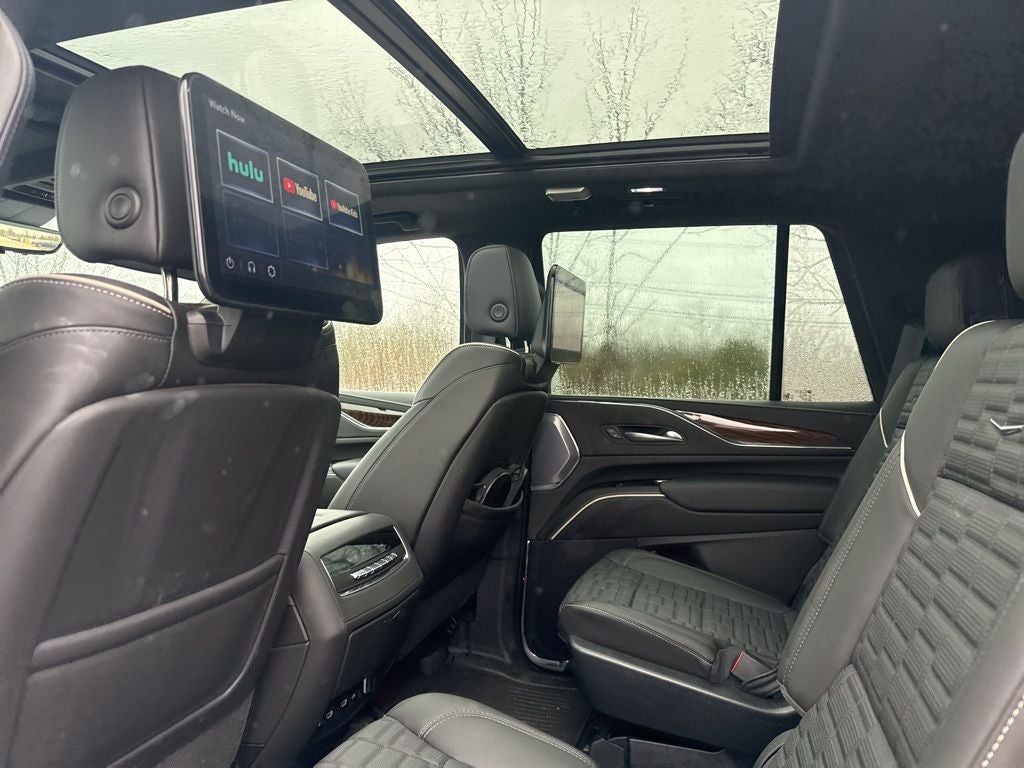 2023 Cadillac Escalade Sport Platinum