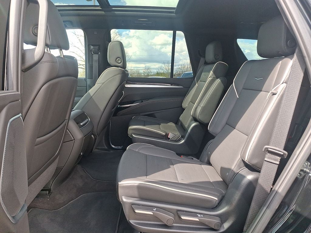 2025 Cadillac Escalade Premium Luxury