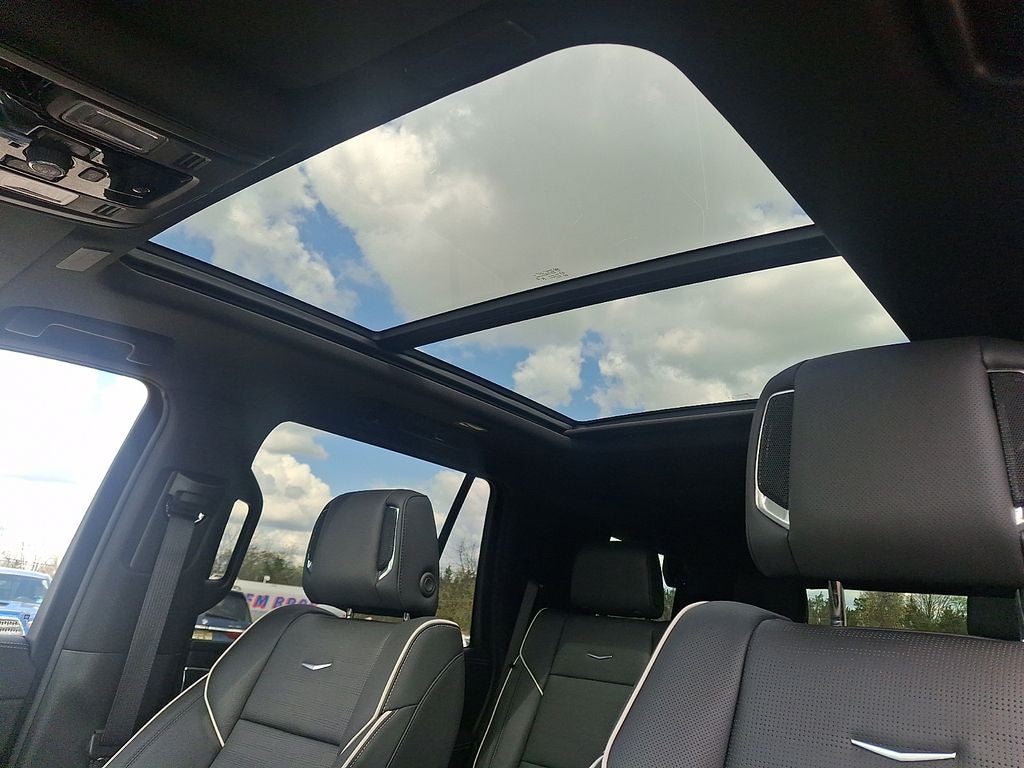 2025 Cadillac Escalade Premium Luxury