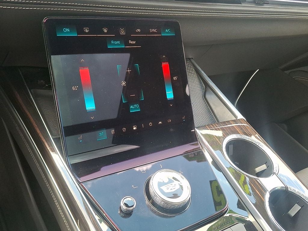 2025 Cadillac Escalade Premium Luxury