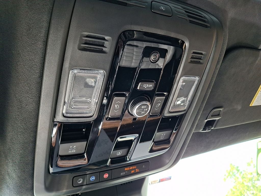 2025 Cadillac Escalade Premium Luxury Platinum
